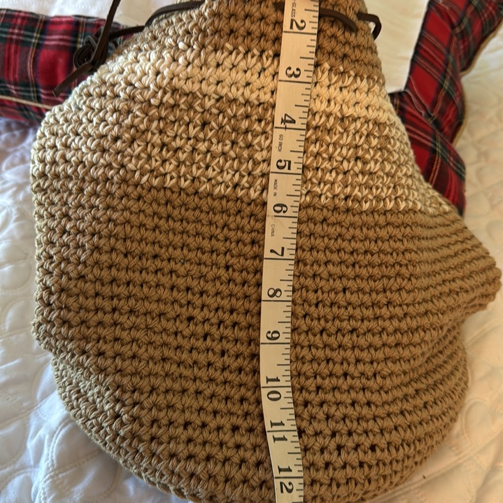 Hand Crafted Knitted Bucket Bag with Leather Rope Design - Picture 10 of 12